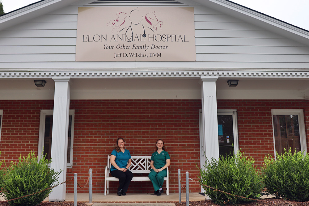 Elon, NC 27244 Veterinarian Elon Oaks Veterinary Hospital
